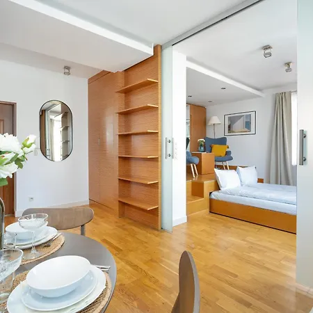 Beautiful Aleje Marcinkowskiego With Balcony By Renters Poznan